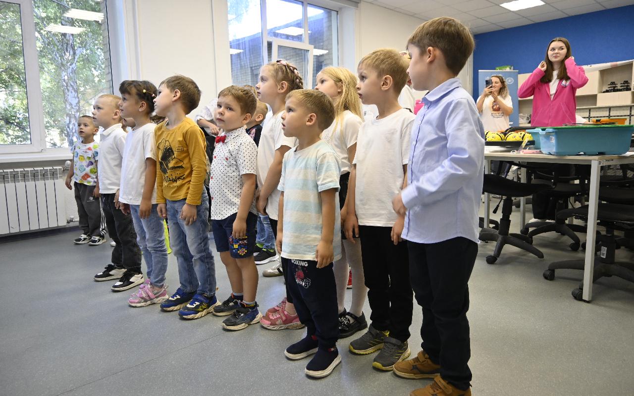 ФОТО к новости: В НГПУ стартовал региональный фестиваль инженерных проектов «Город будущего»