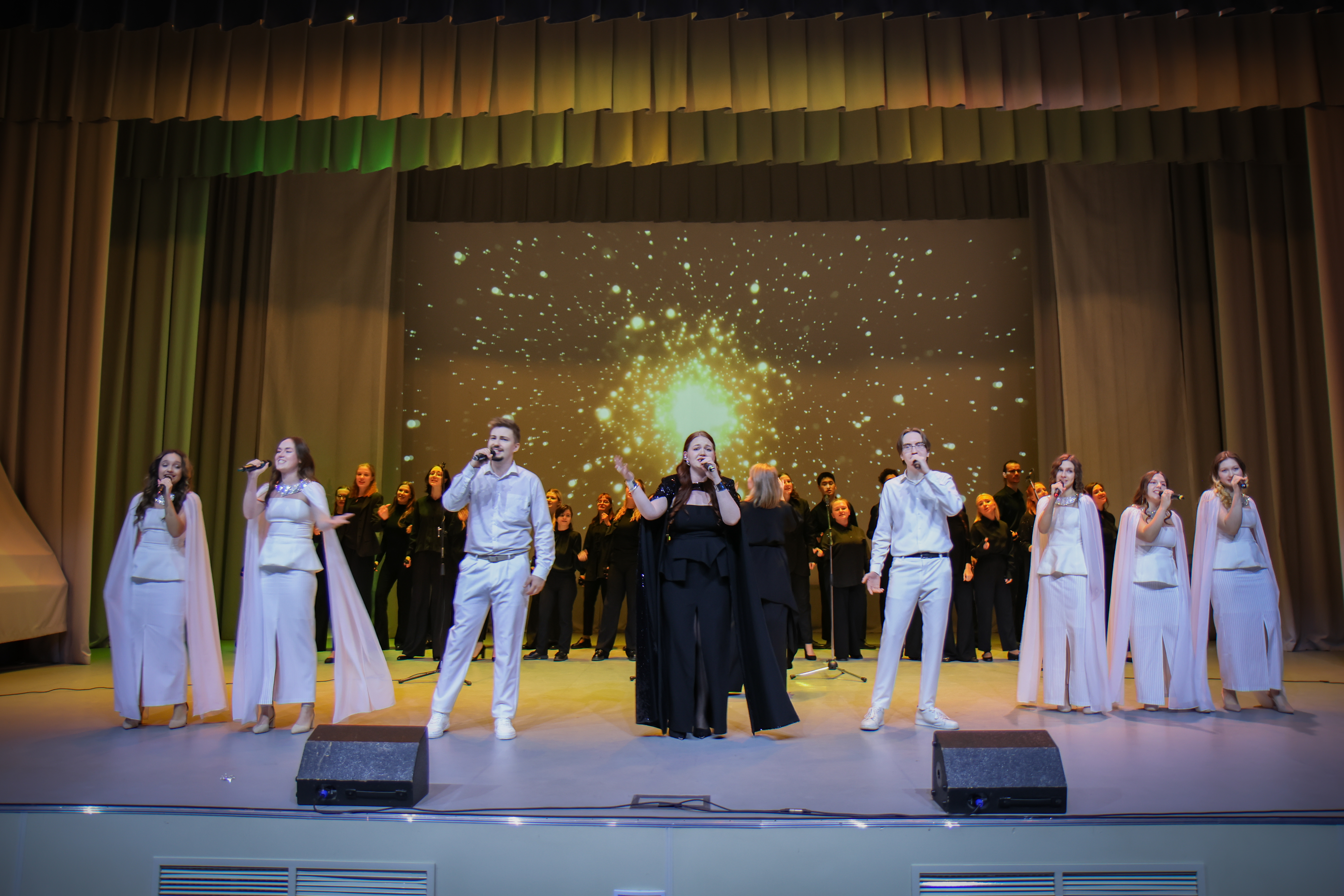 ФОТО к новости: И.о. ректора НГПУ Сергей Александрович Нелюбов: «Формула успеха НГПУ – люди, традиции, инновации»