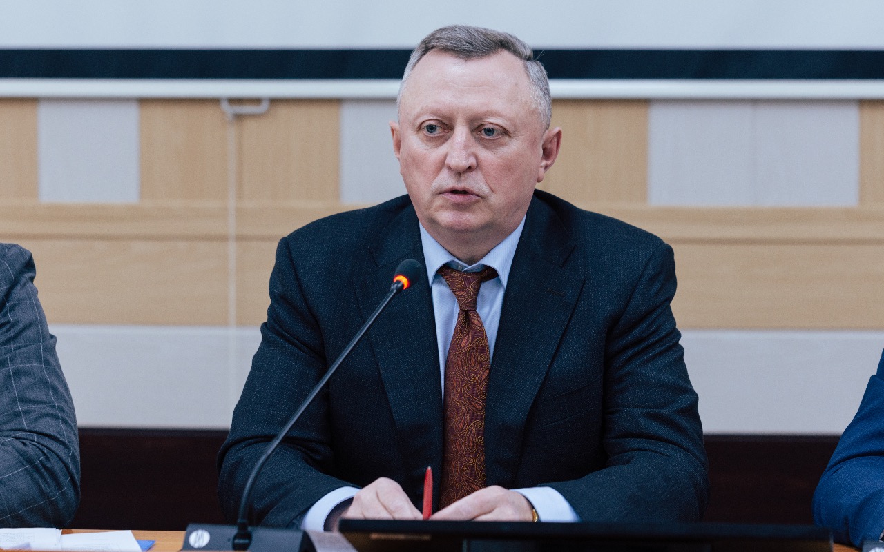 ФОТО к новости: Кафедра – живой организм университета: в НГПУ прошло первое производственное совещание