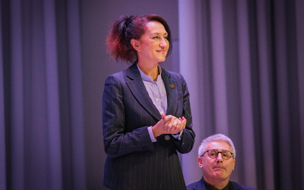 ФОТО к новости: Как стать героем спорта: олимпийские легенды раскрыли секреты студентам НГПУ