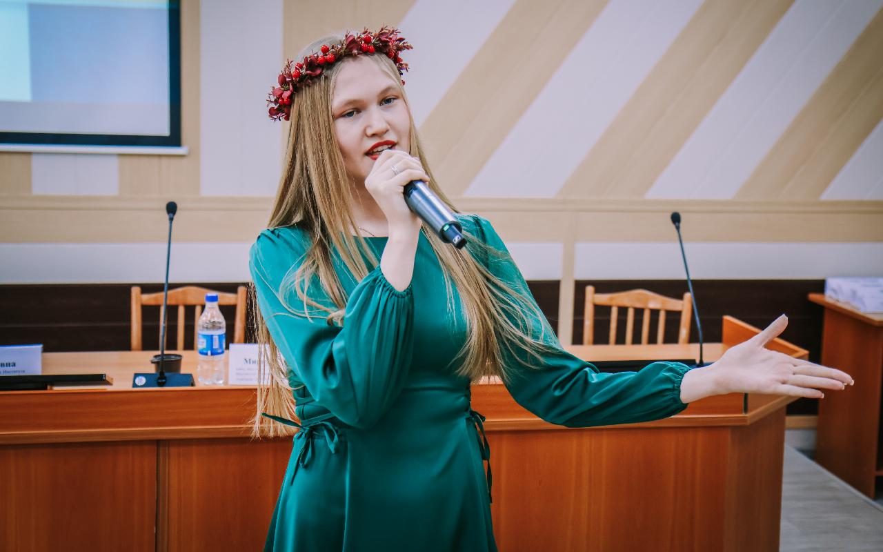 ФОТО к новости: «Начальное образование и филологическое образование»: новая программа бакалавриата от НГПУ — два профиля, больше возможностей