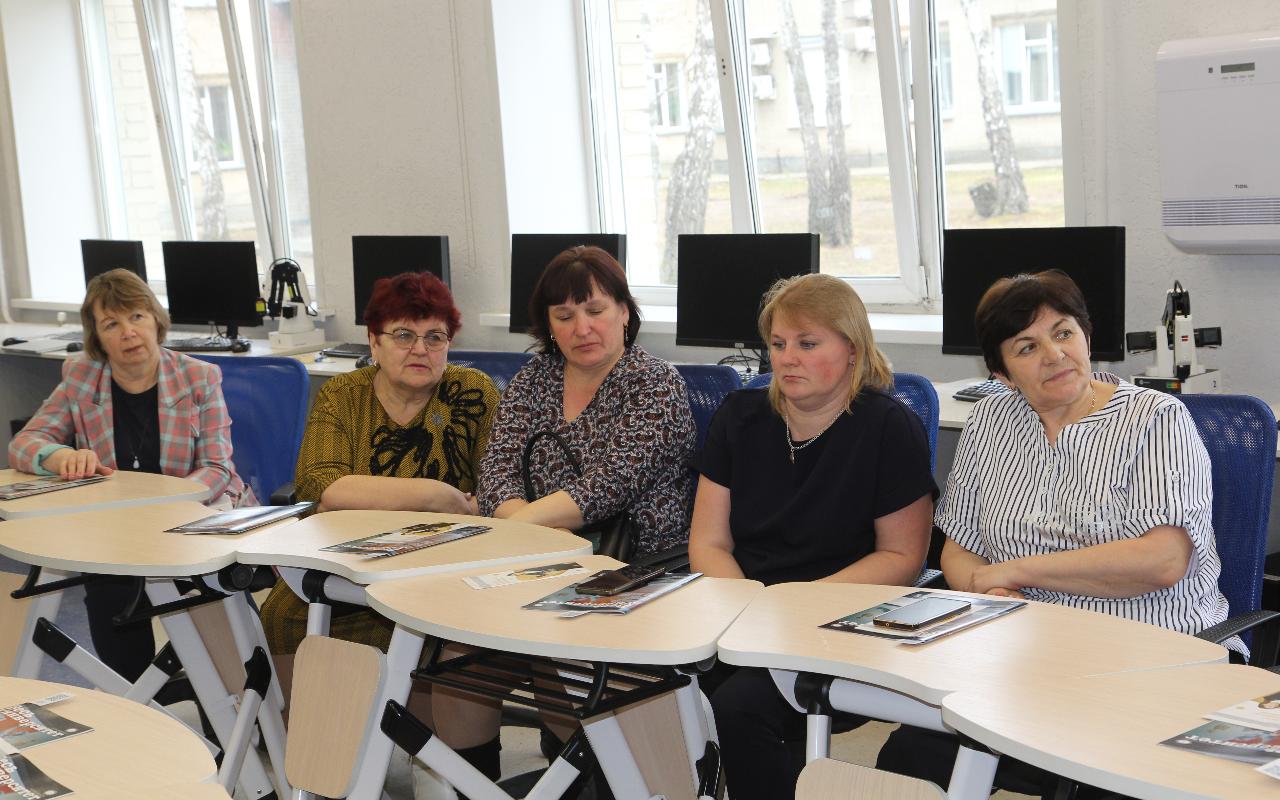 ФОТО к новости: НГПУ заключил соглашения о сотрудничестве с тремя муниципалитетами Новосибирской области