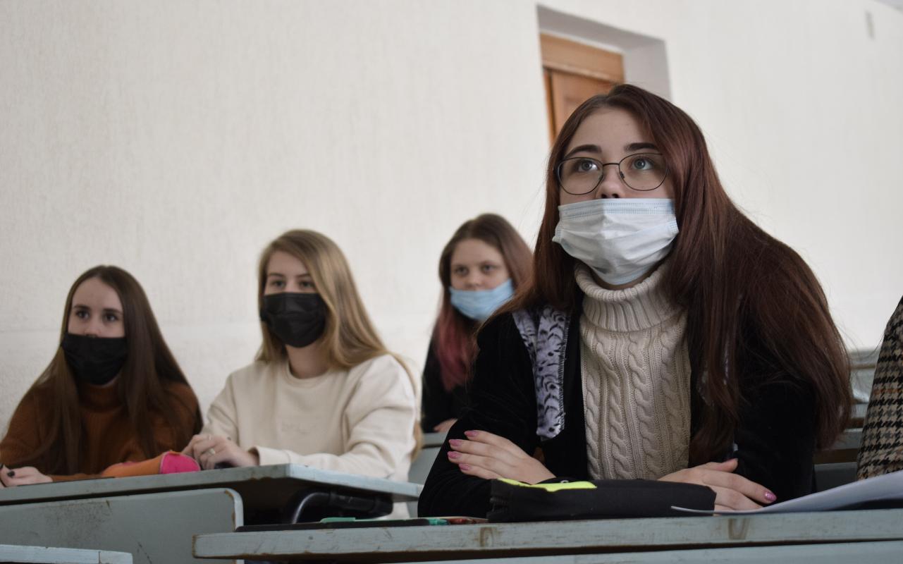 ФОТО к новости: Студенты НГПУ приняли участие в Всероссийском уроке истории «Моя страна»