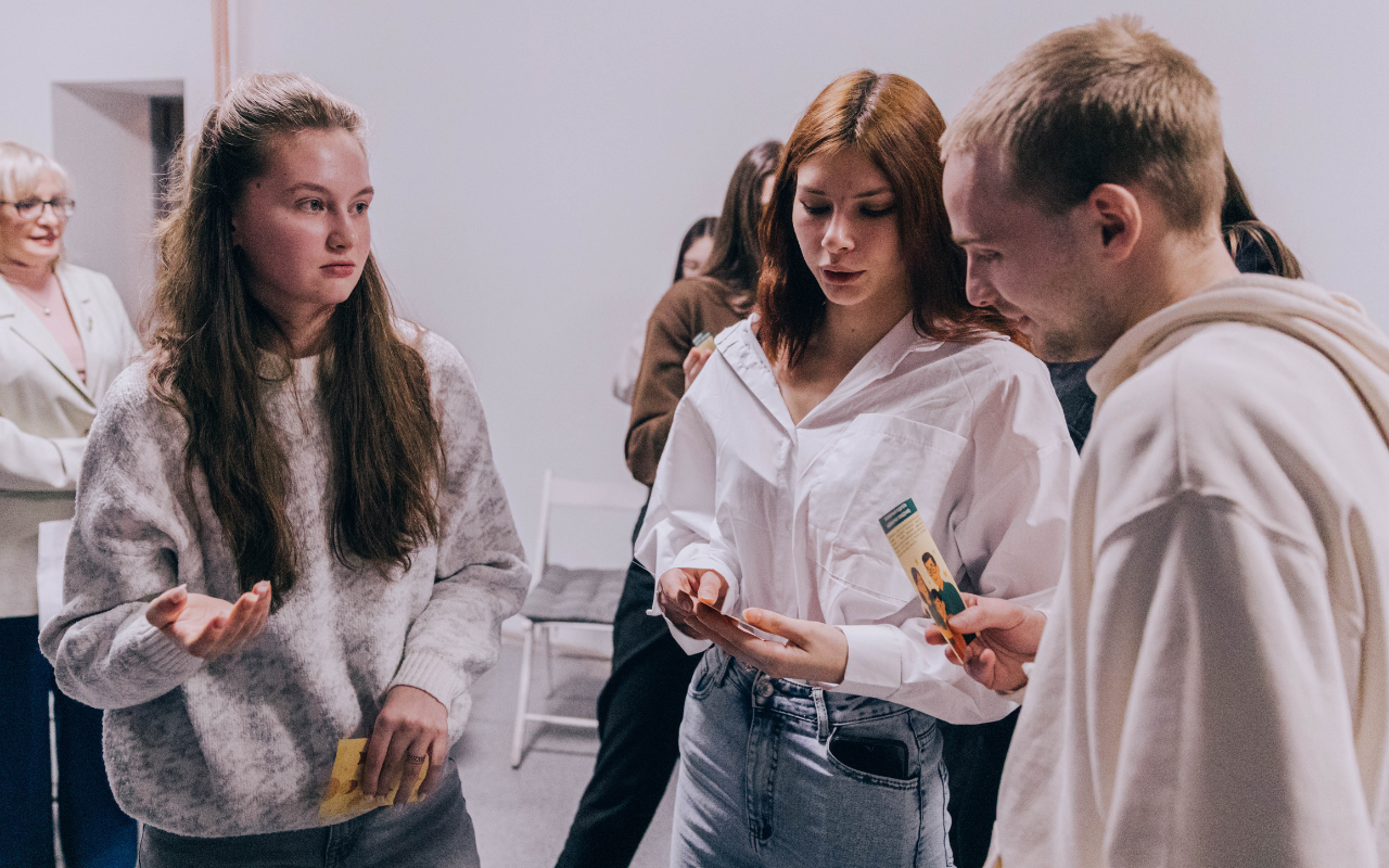 ФОТО к новости: Дневник ПедСибири: в Новосибирске прошёл практикум «Детективное агентство “Родительский взгляд”»