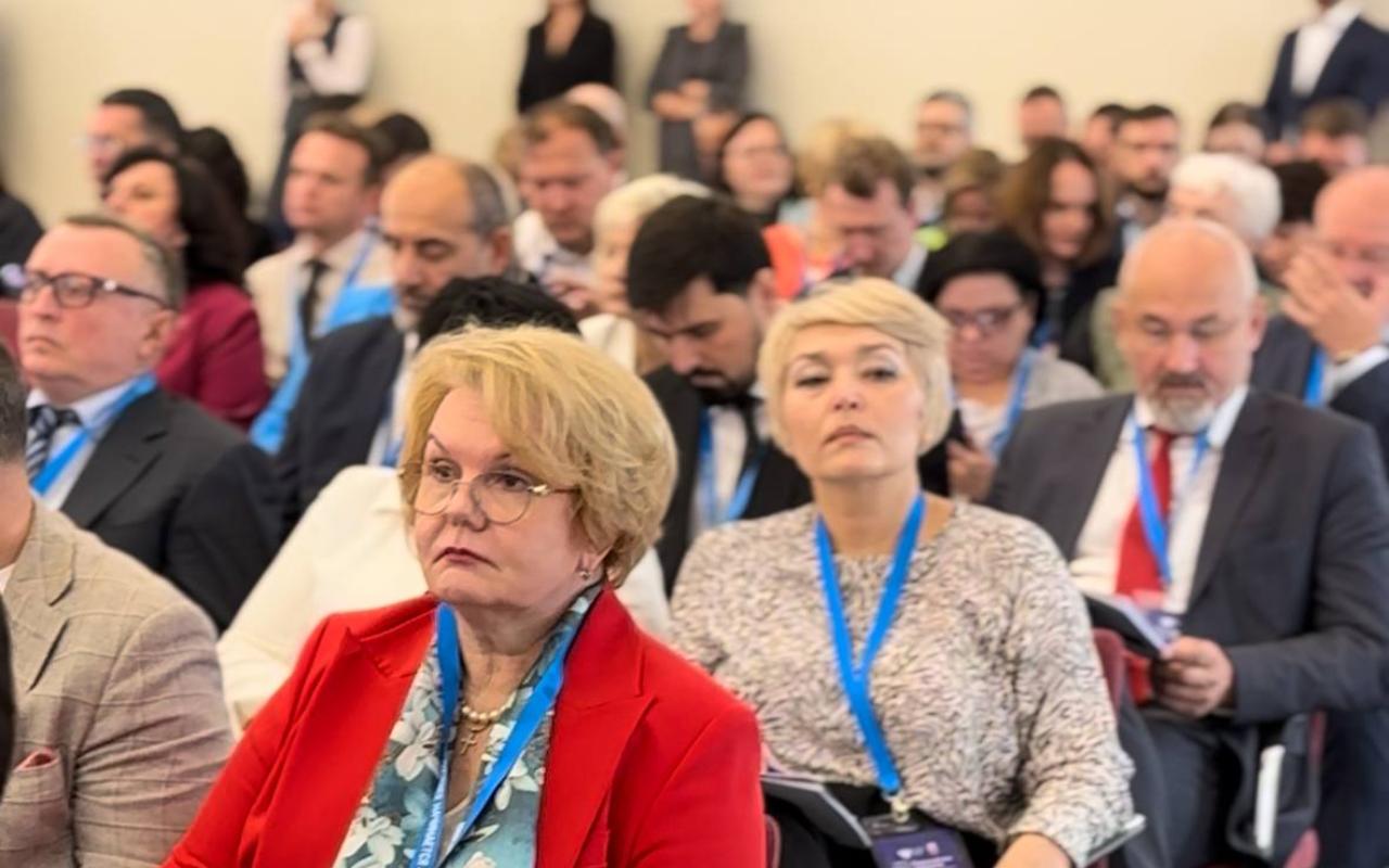 ФОТО к новости: Каким будет 2025/26 учебный год – обсуждают участники Всероссийского совещания по вопросам образования