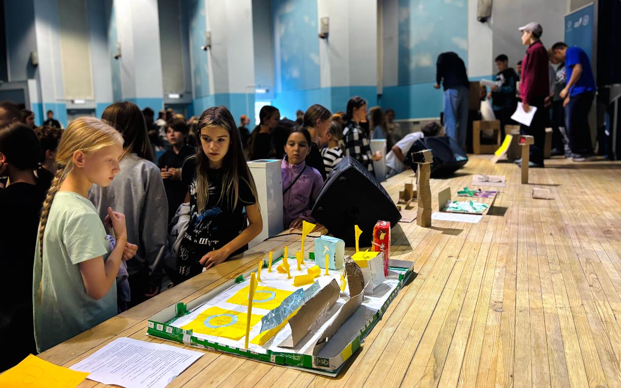 ФОТО к новости: «ИНЖЕНЕРиЯ» на выезде: как в лагере «Чкаловец» строили будущее