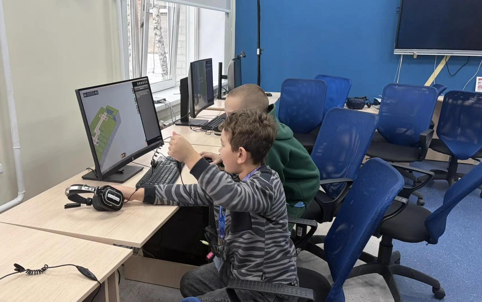 ФОТО к новости: В НГПУ стартовал «Космодром»!