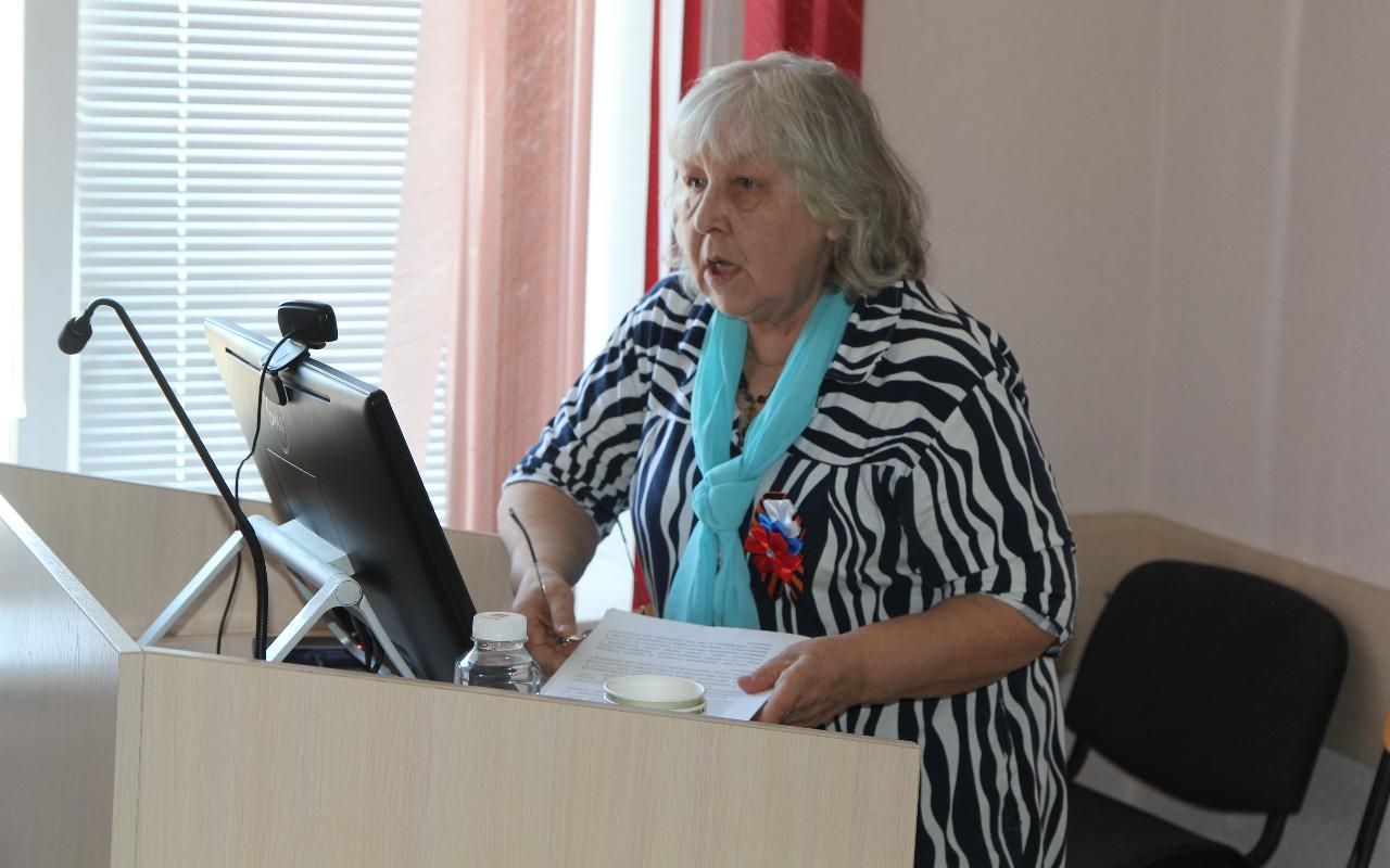 ФОТО к новости: Достойные ответы на вызовы сегодняшнего дня: в НГПУ обсудили социокультурные проблемы человека в меняющемся мире