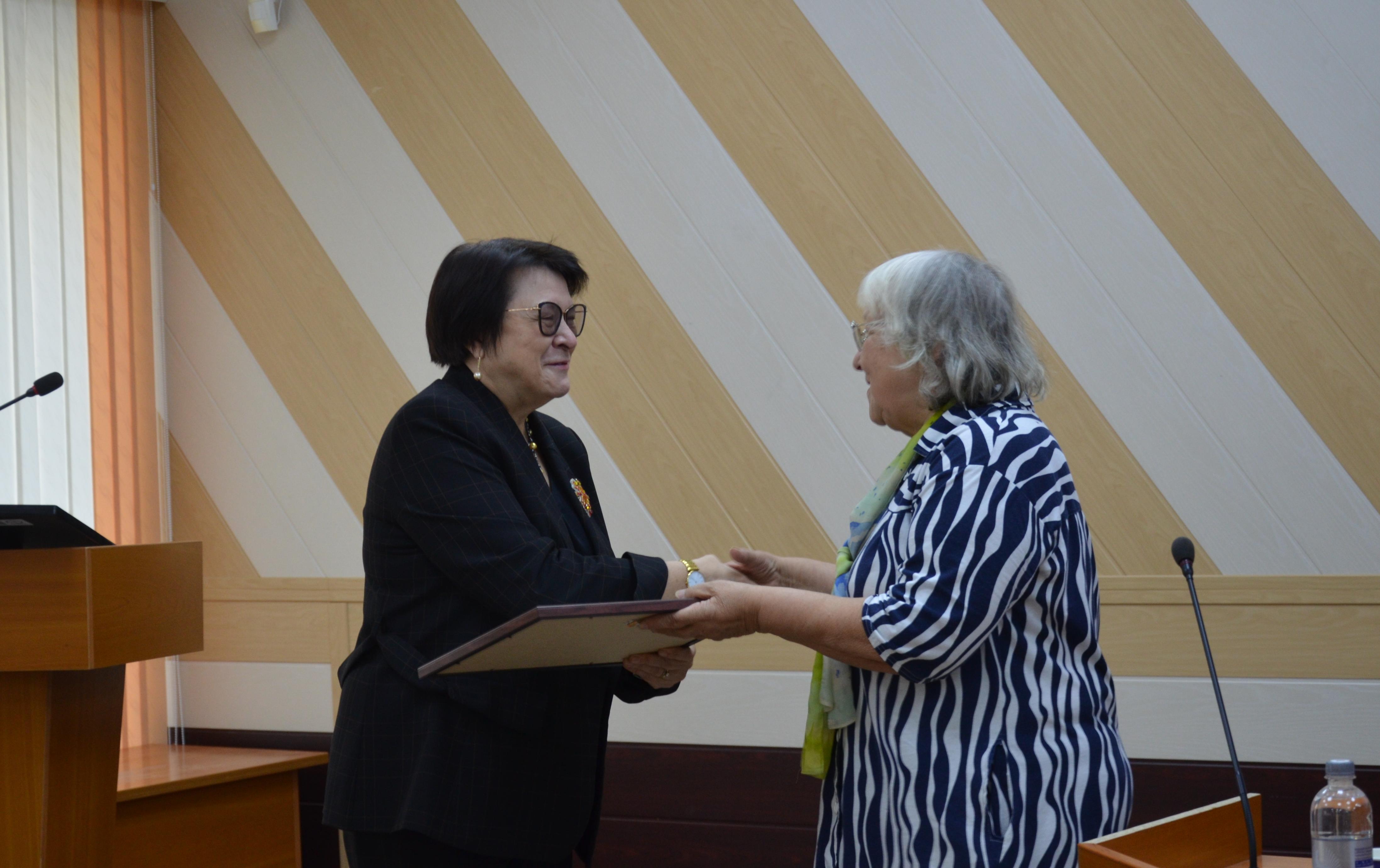 ФОТО к новости: Ученый, Человек, Учитель: в НГПУ прошли Большуновские чтения