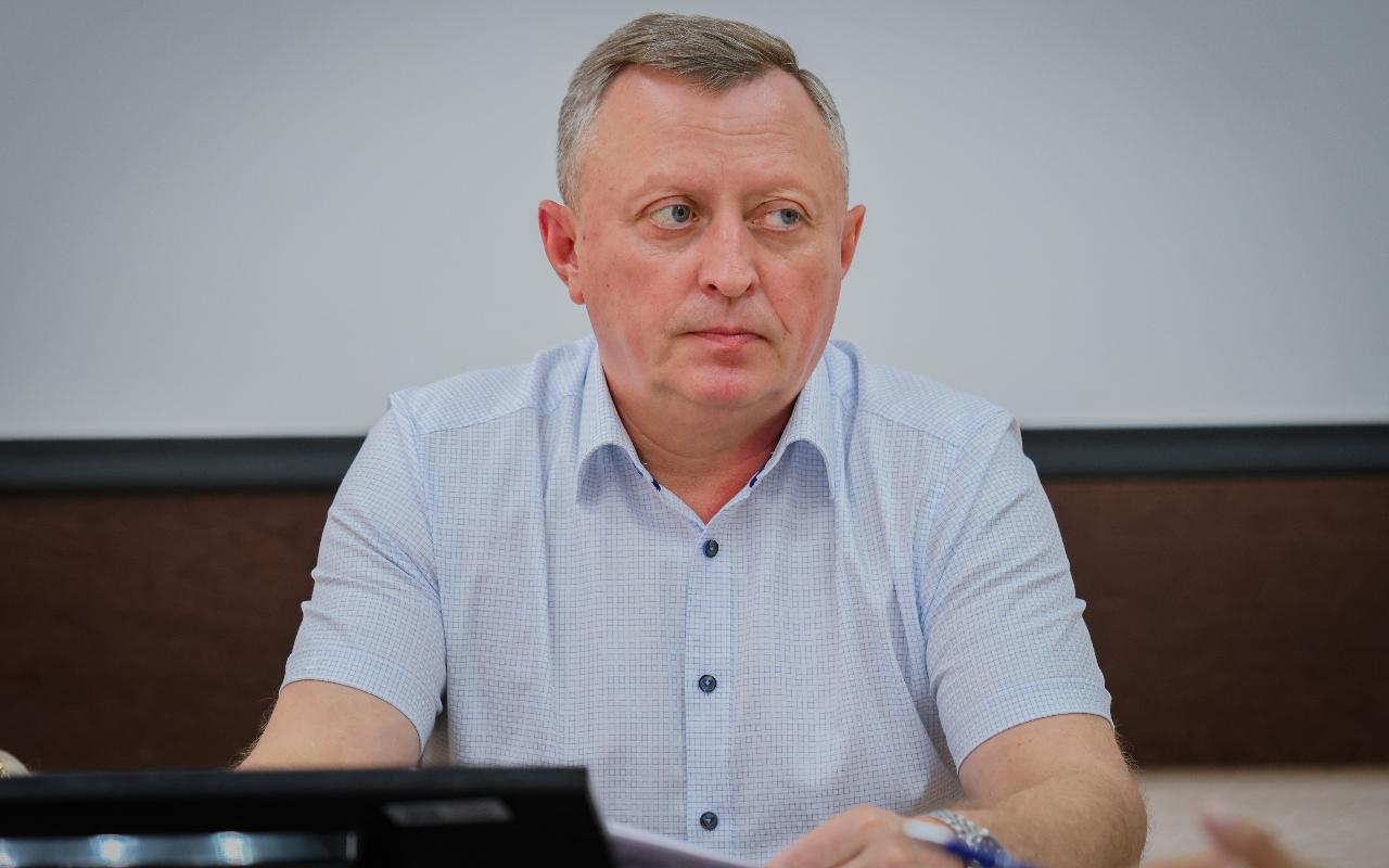 ФОТО к новости: В НГПУ обсудили ход реализации проекта обновления инфраструктуры: контроль на каждом этапе