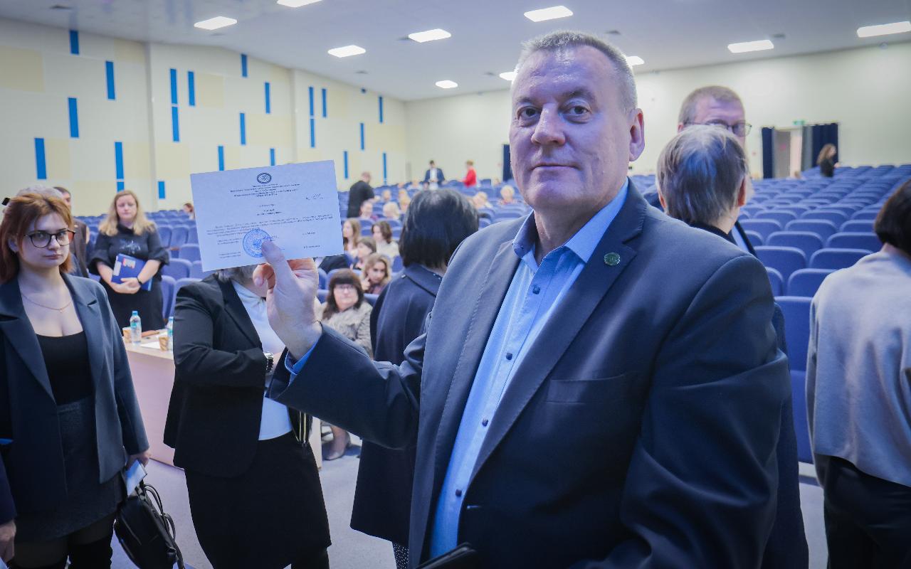 ФОТО к новости: Сергей Александрович Нелюбов избран ректором НГПУ