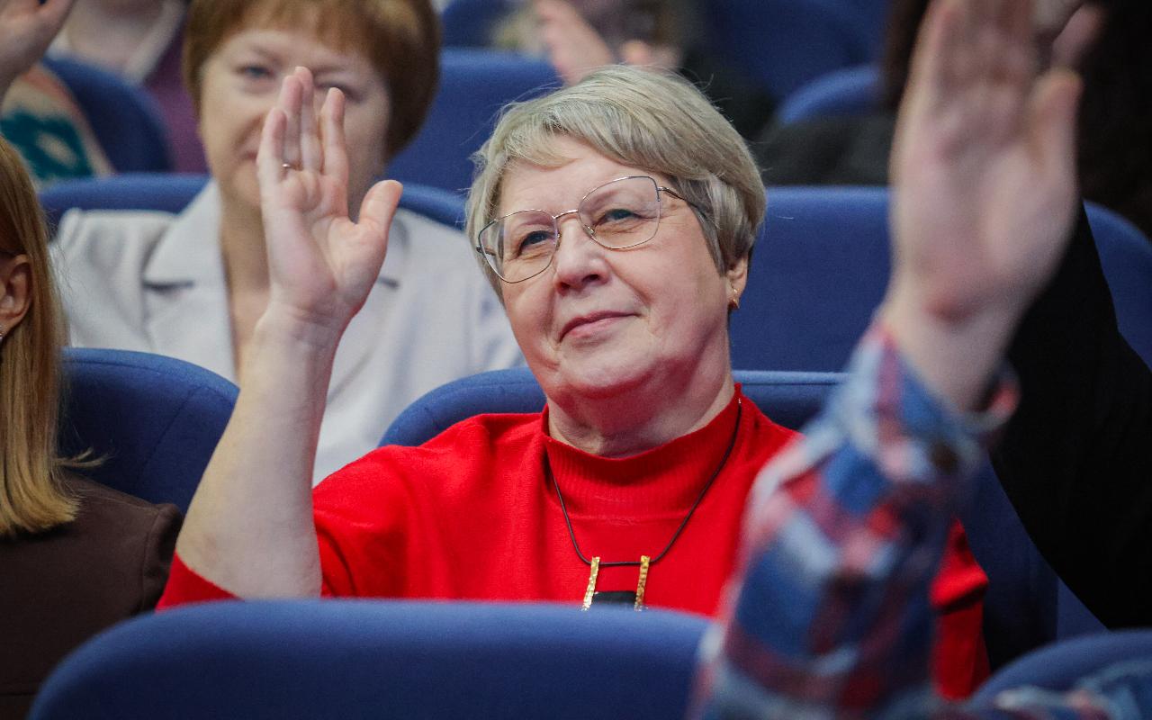 ФОТО к новости: Сергей Александрович Нелюбов избран ректором НГПУ