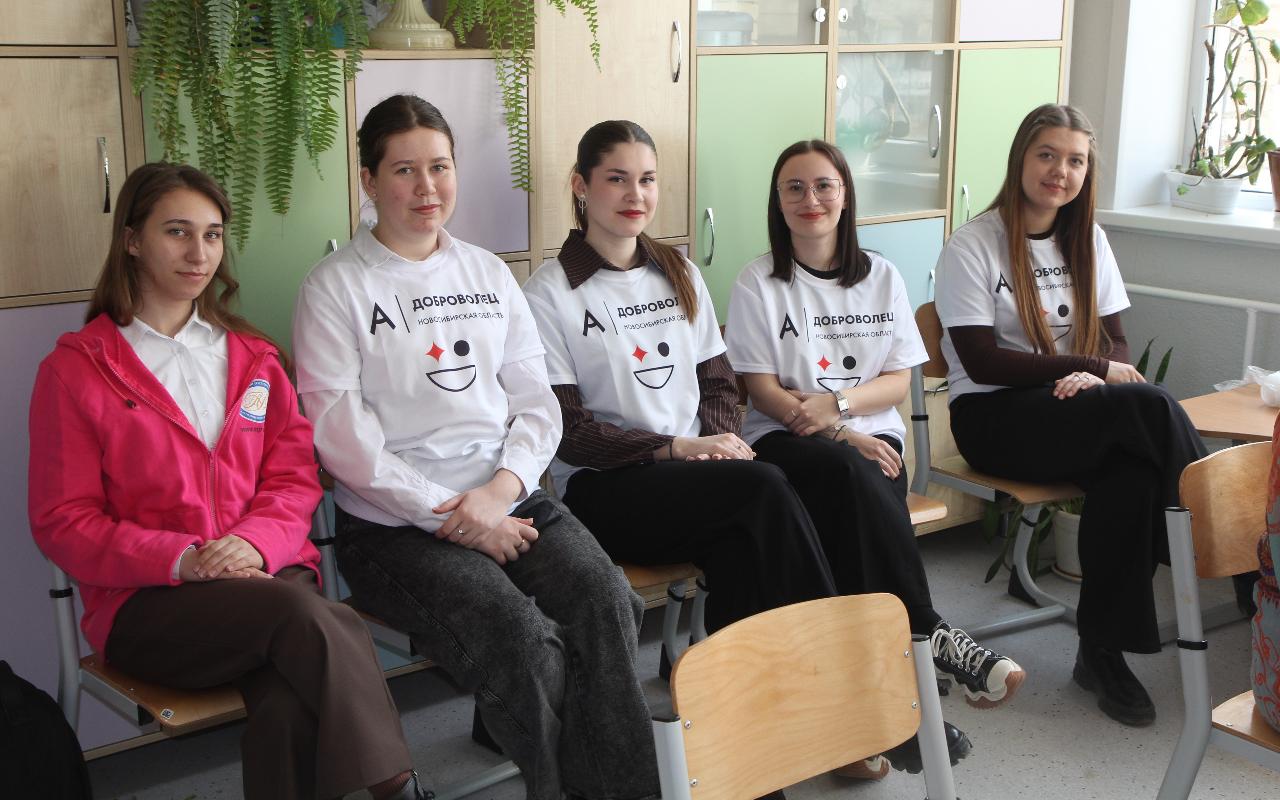 ФОТО к новости: Поверить в себя и раскрыть потенциал: в НГПУ стартовал чемпионат «Абилимпикс»