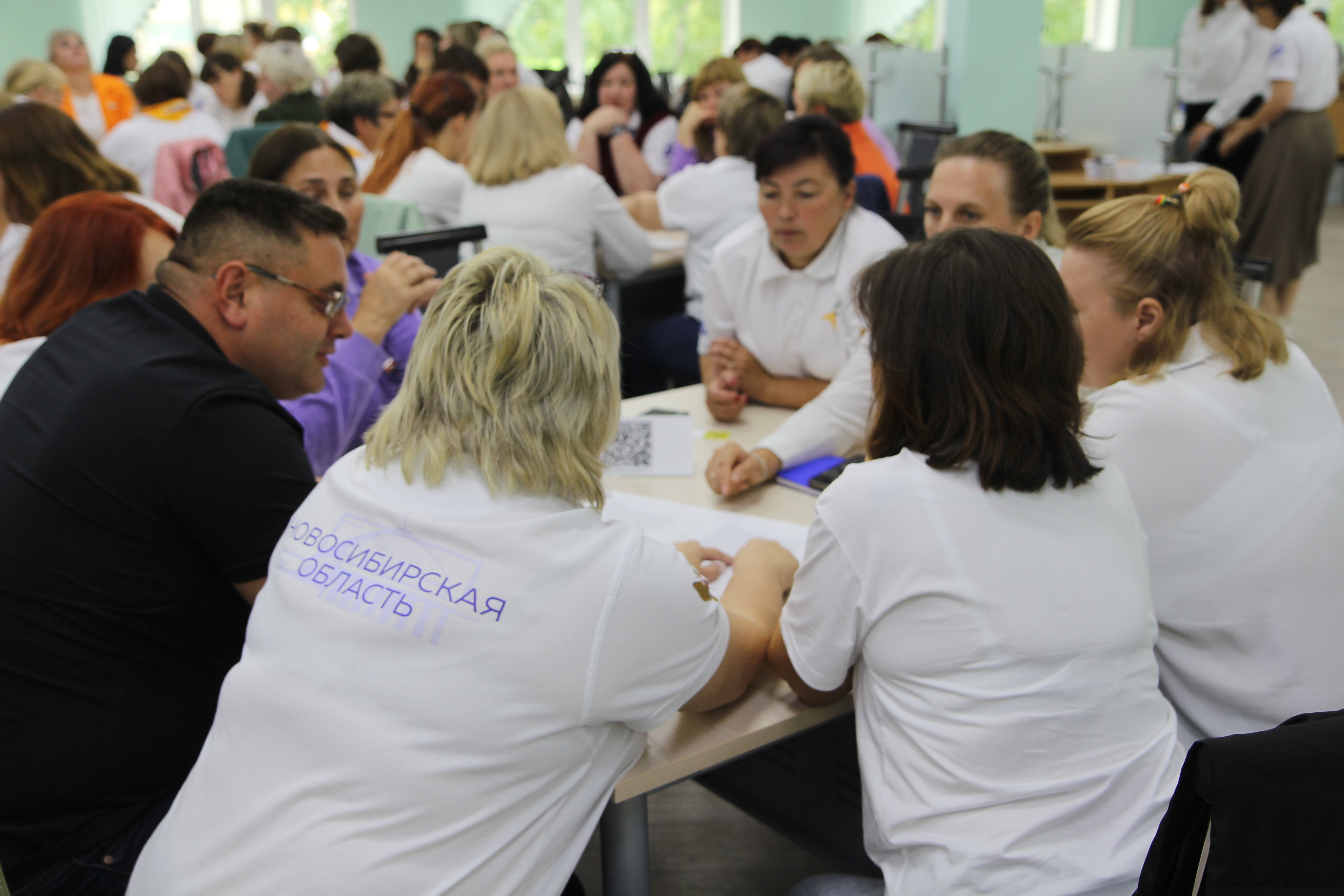ФОТО к новости: Советник – наставник: в НГПУ провели экспертную мастерскую для советников директоров по воспитанию