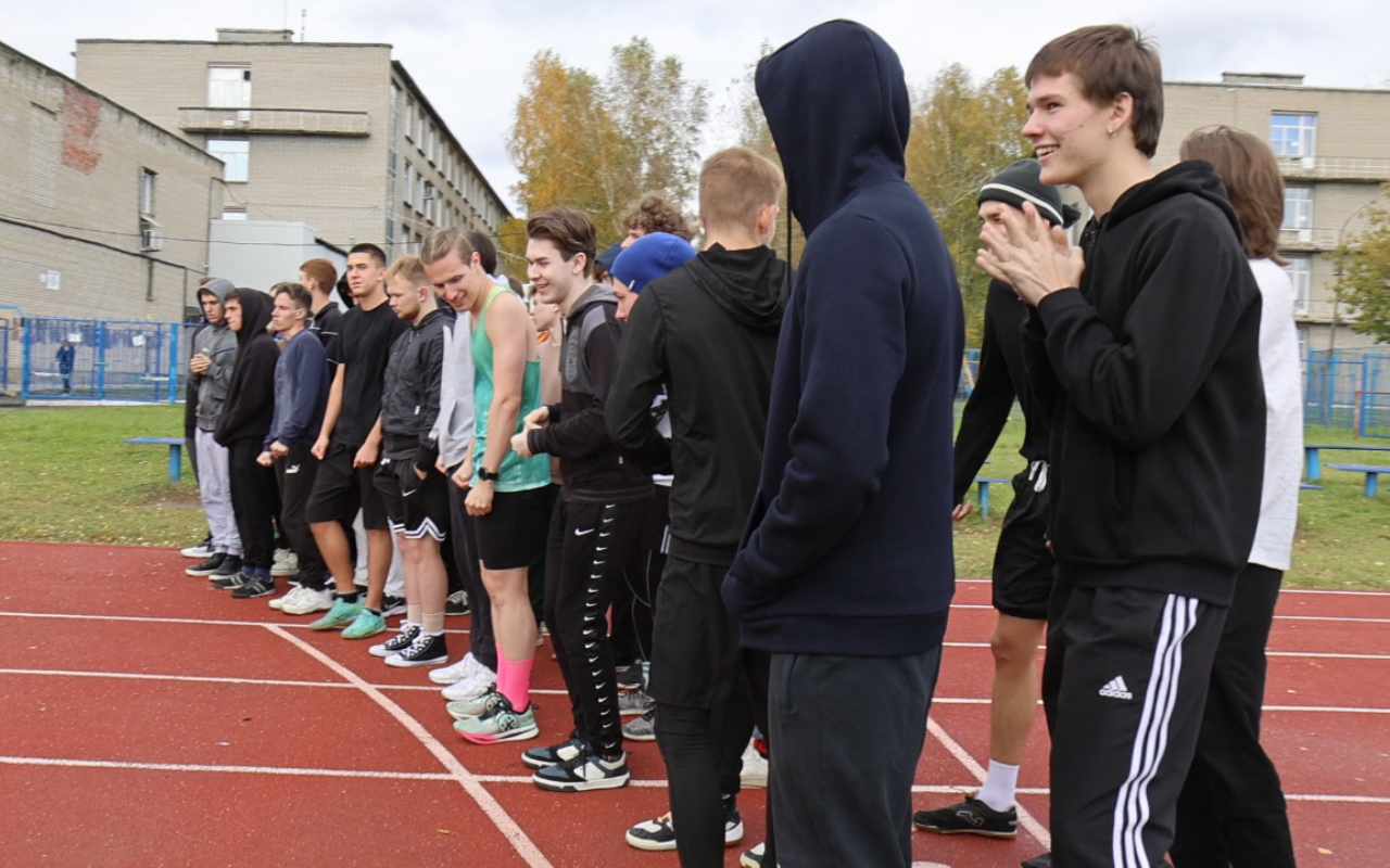 ФОТО к новости: НГПУ принял участие во Всероссийской акции «СТУДзаБЕГ»