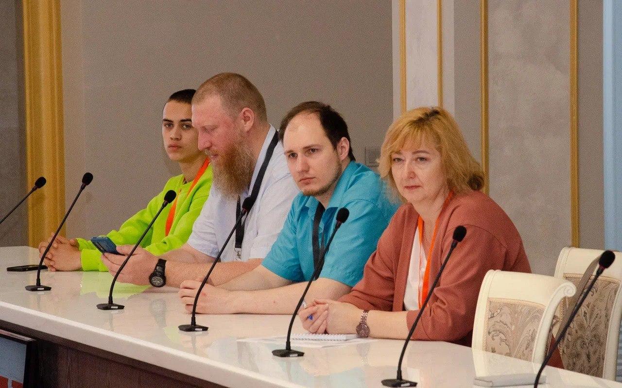 ФОТО к новости: «Остров»: вклад НГПУ в будущее технологий и экологии