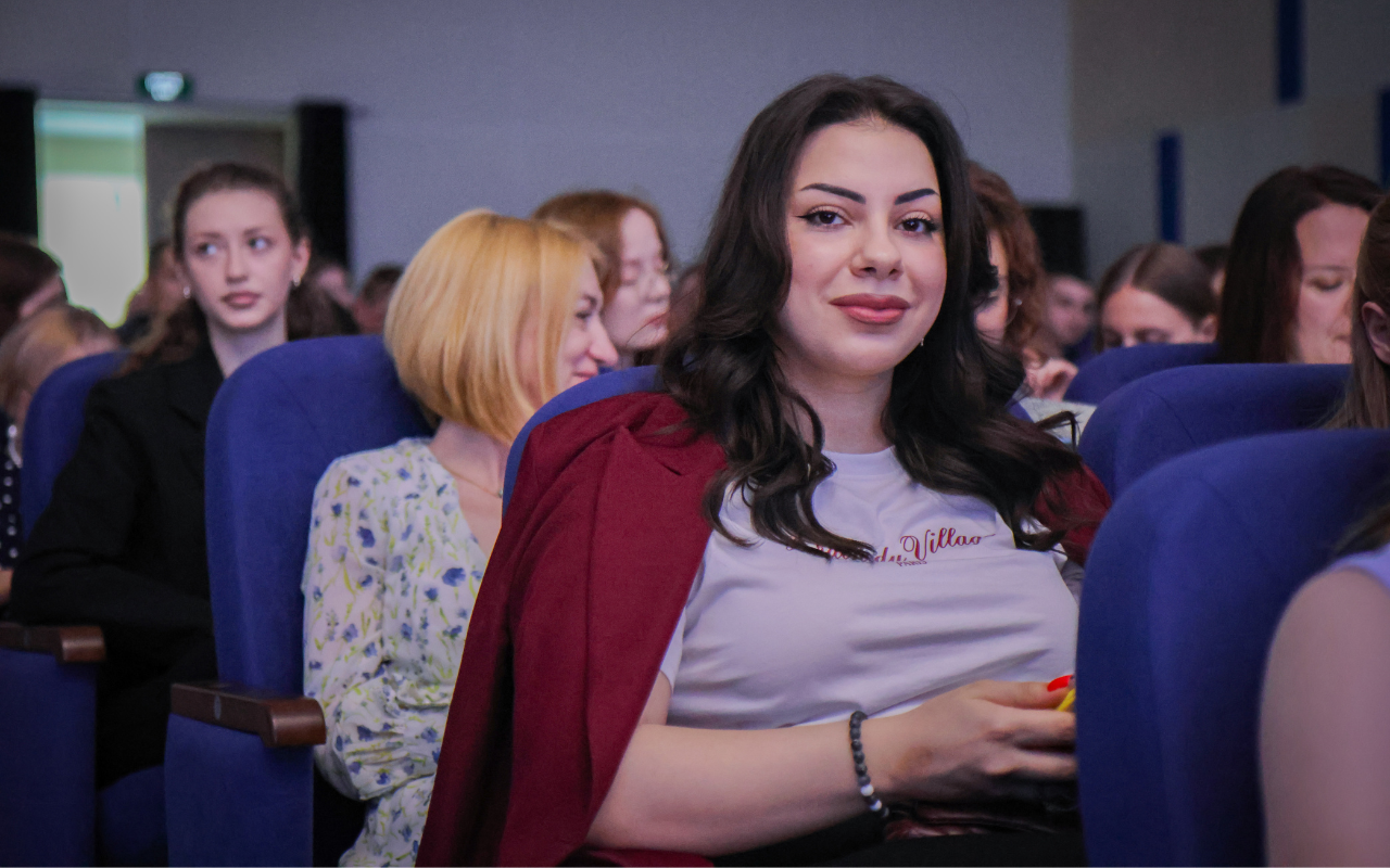 ФОТО к новости: «Гордость НГПУ — будущее России»: в университете состоялся первый ректорский приём для отличников и целевиков выпуска-2025