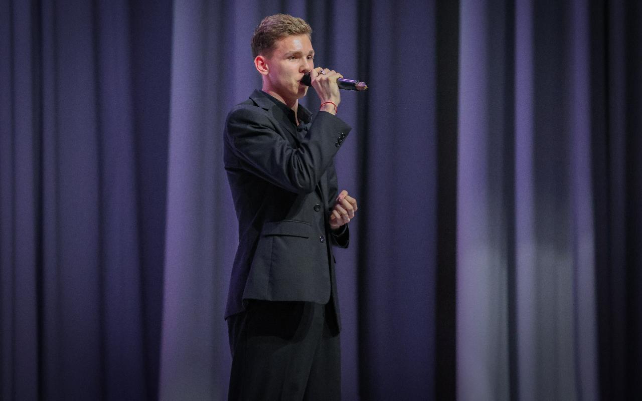 ФОТО к новости: «Для милых дам…»: в НГПУ прошёл праздничный концерт к Международному женскому дню