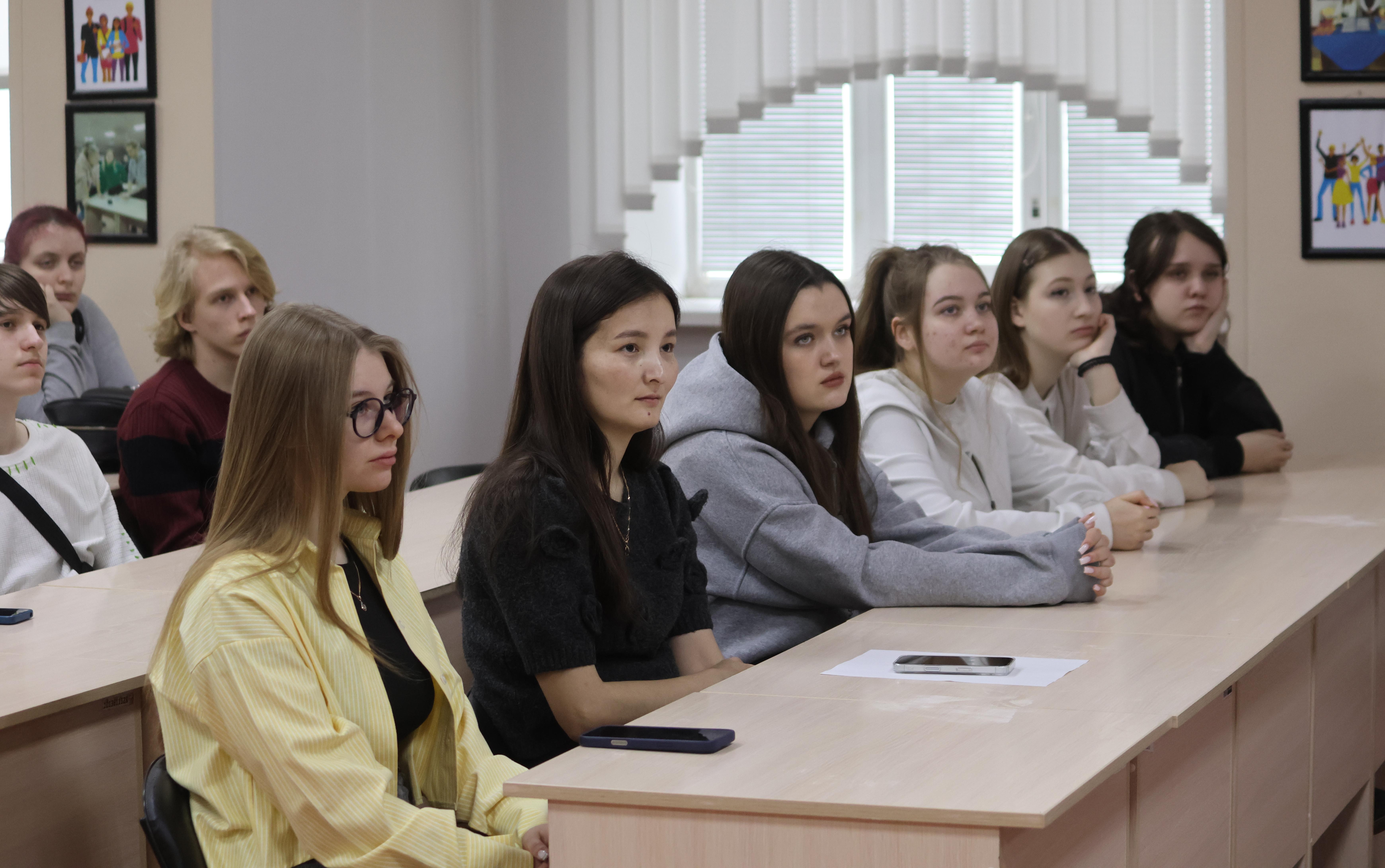 ФОТО к новости: «Разговоры о важном»: посвятить жизнь небу и Родине