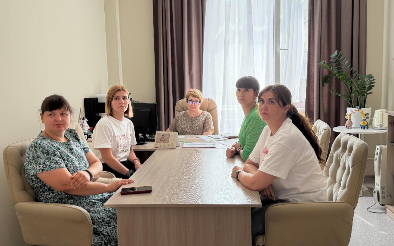 ФОТО к новости: Профессор НГПУ рассказал муниципальным служащим Новосибирской области об их миссии