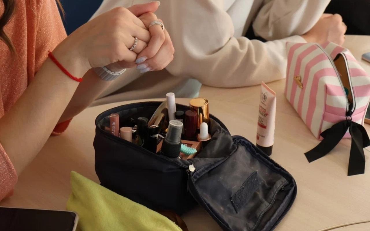 ФОТО к новости: Проект «Имидж современного педагога» в НГПУ продолжается: мастер-классы помогают студентам раскрыть профессиональные таланты