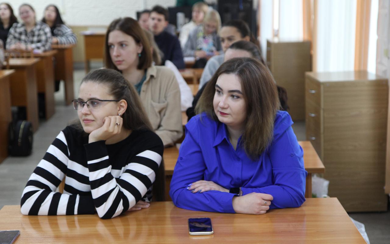 ФОТО к новости: НГПУ и Чистоозёрный район: сотрудничество становится активнее