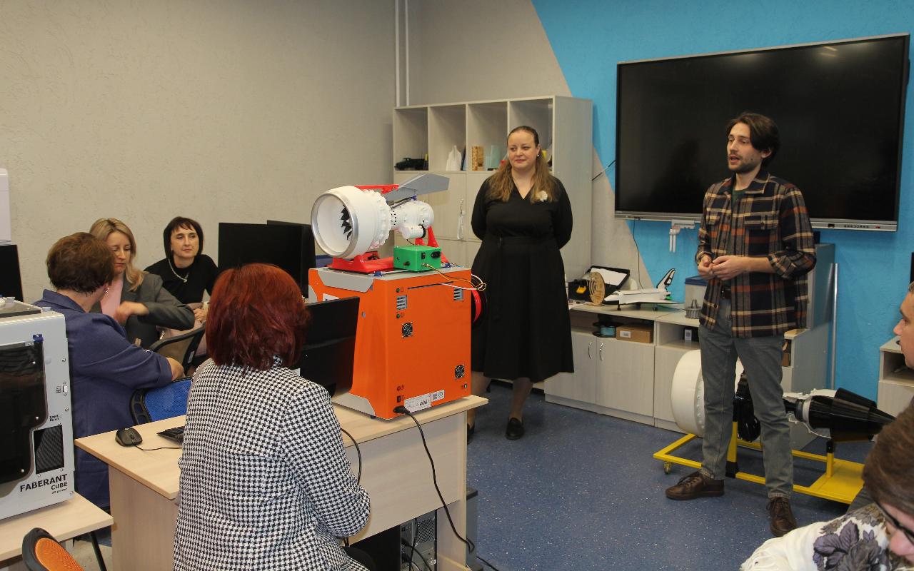 ФОТО к новости: Карасукский район ждёт молодых педагогов!