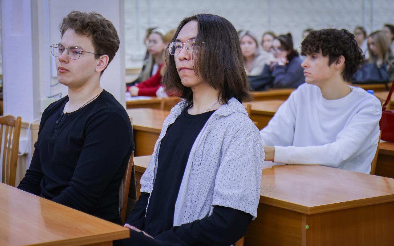 ФОТО к новости: В НГПУ прошёл финал V Всероссийского конкурса студенческих научных докладов