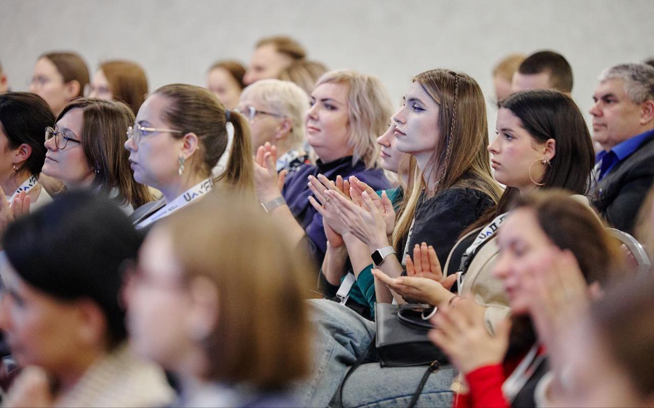 ФОТО к новости: Специалисты НГПУ участвуют во Всероссийском семинаре для пресс-секретарей системы образования