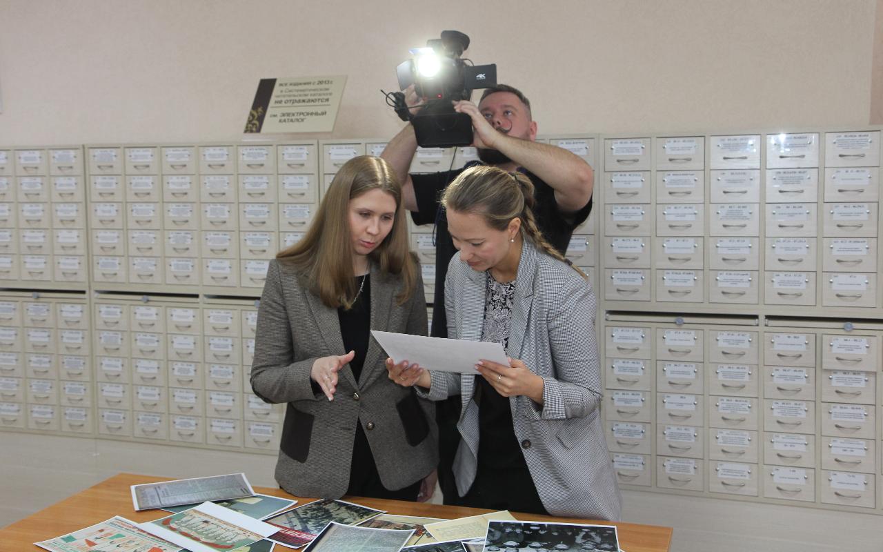 ФОТО к новости: В НГПУ рассказали журналистам ОТС, как детские сады работали в советское время