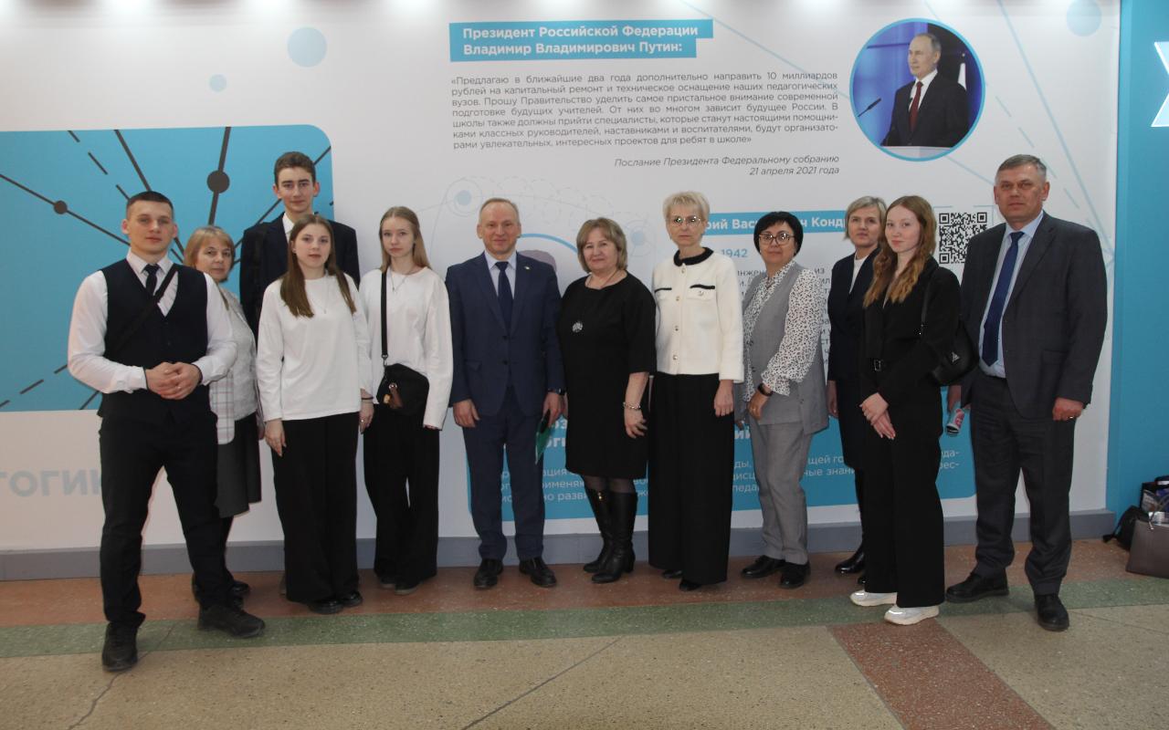 ФОТО к новости: НГПУ и Северный район: взаимодействие укрепляется