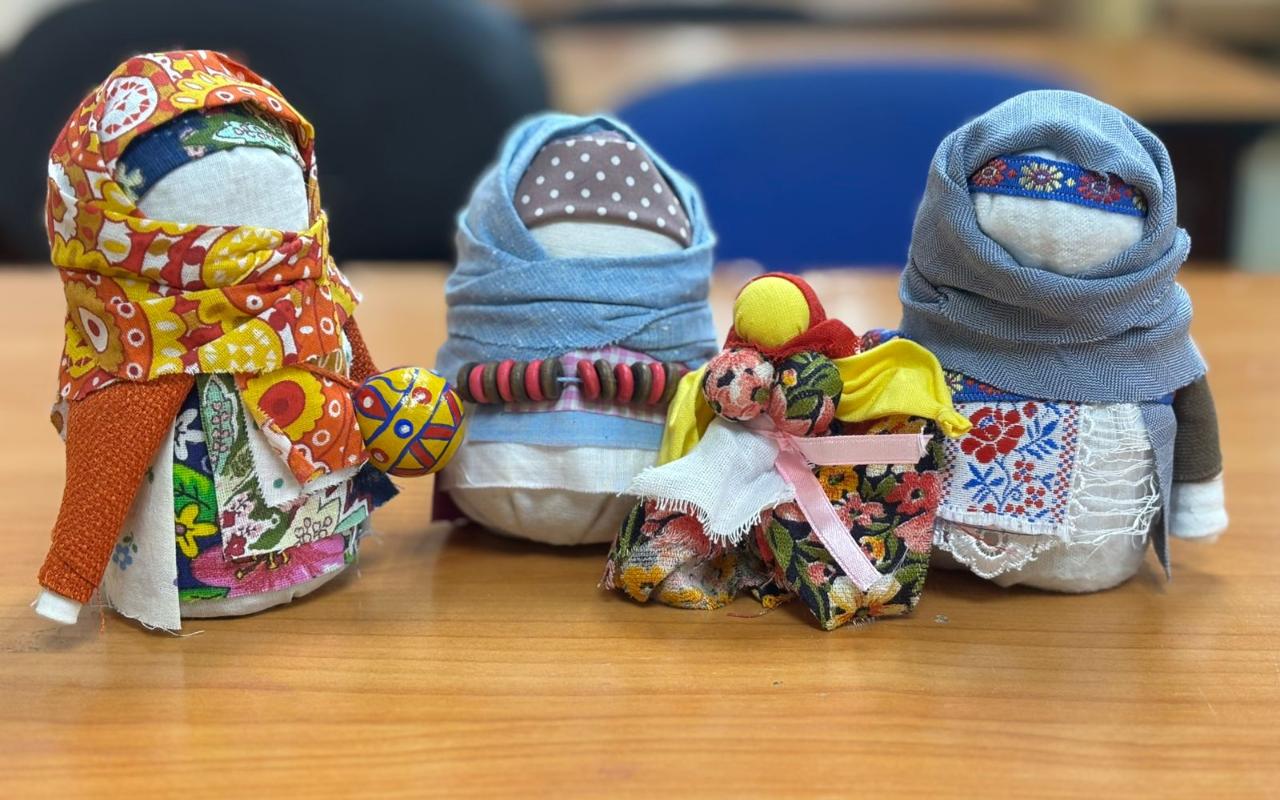 ФОТО к новости: Игрушка – не роскошь, а средство коммуникации!