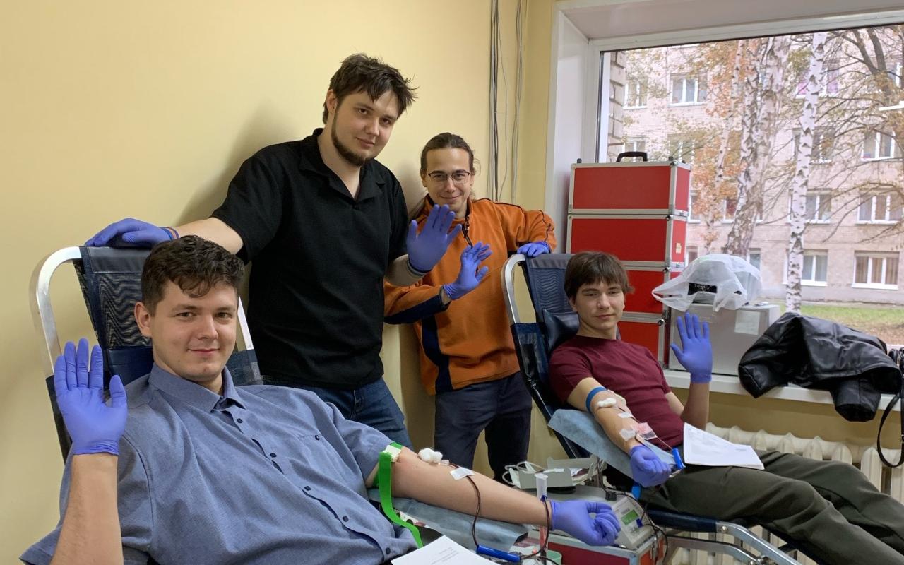 ФОТО к новости: В НГПУ прошла донорская акция «Наш дар во имя жизни!»