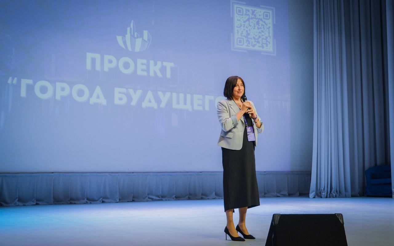 ФОТО к новости: В НГПУ стартовал региональный фестиваль инженерных проектов «Город будущего»