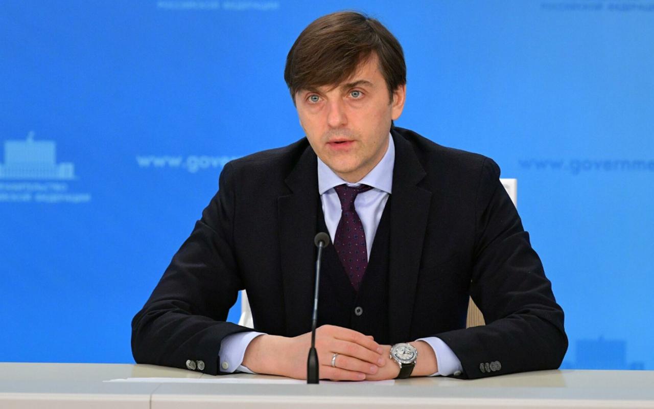 ФОТО к новости: Поздравление министра просвещения РФ Сергея Сергеевича Кравцова с Днём российского студенчества