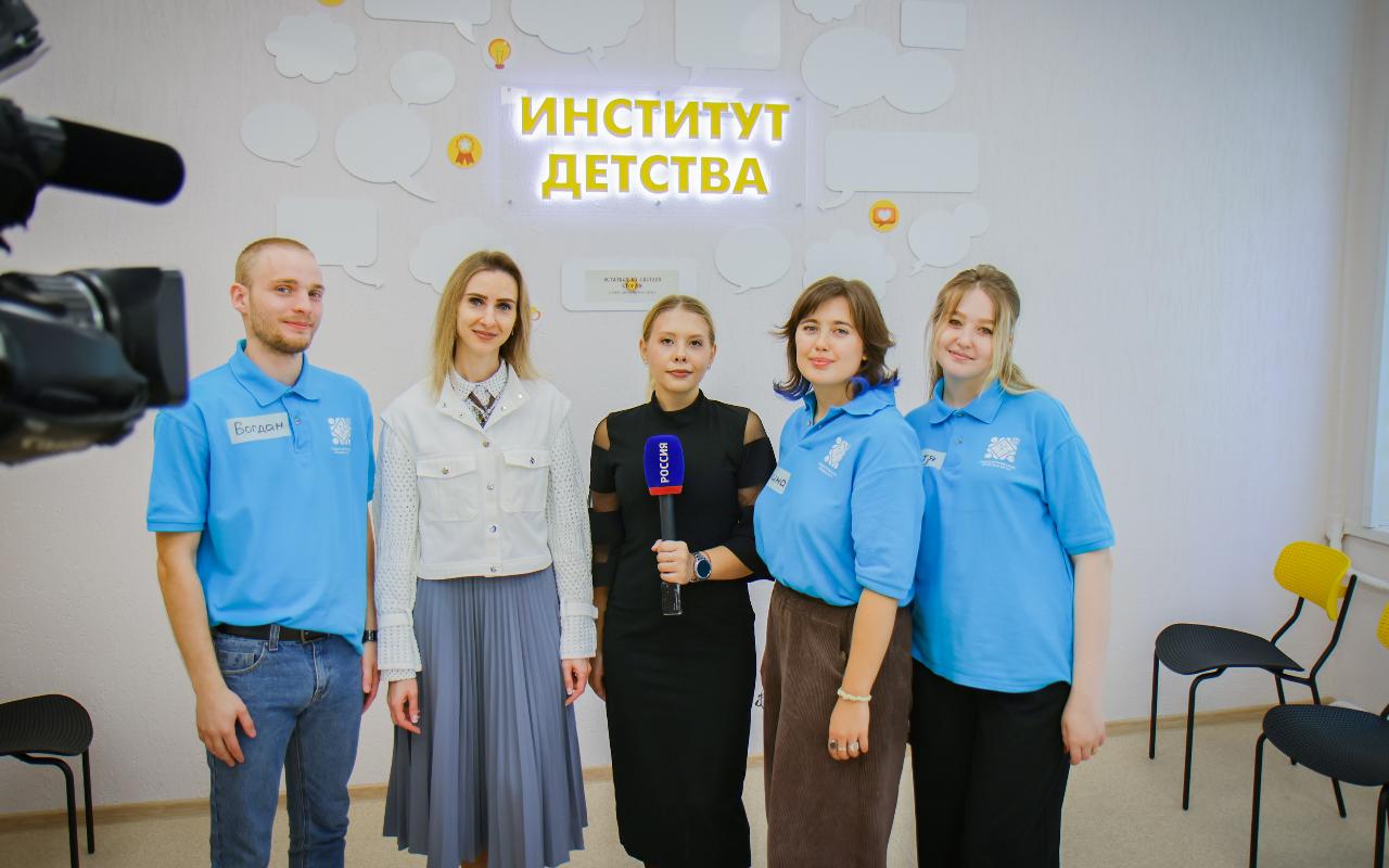 ФОТО к новости: Ролевая игра против буллинга НГПУ в эфире программы «Утро России»
