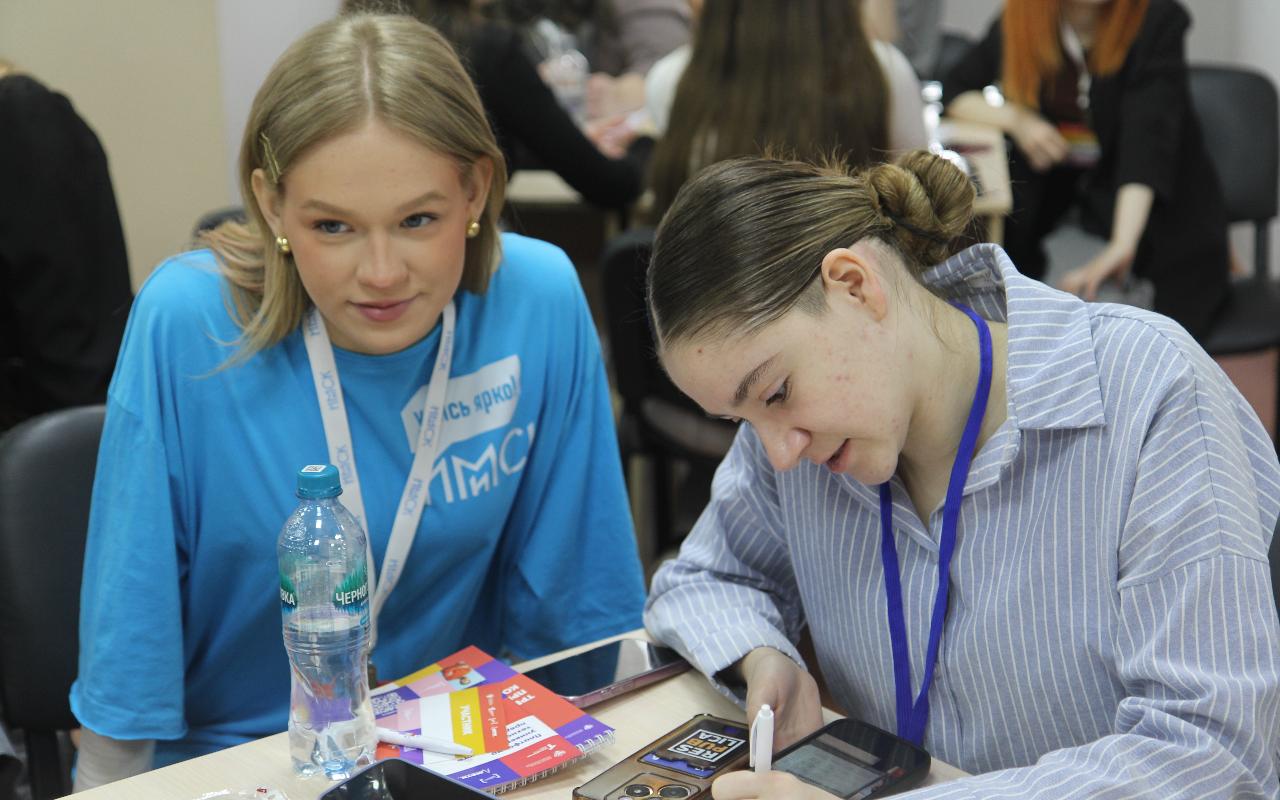 ФОТО к новости: Шесть шагов к успеху: студенты НГПУ потренировались в запуске собственных стартапов