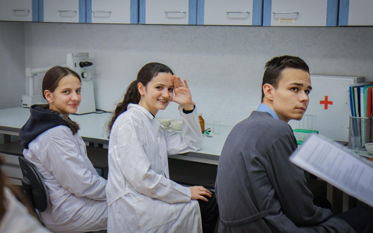 ФОТО к новости: Дневник ПедСибири: В НГПУ проходит естественно-научная смена для школьников Новосибирской области