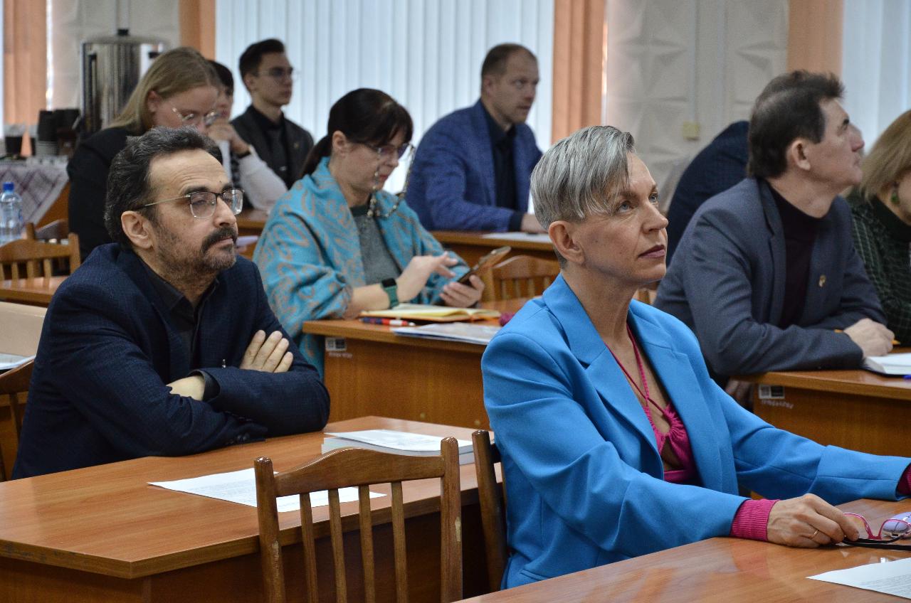 Реализация государственной молодежной политики в НГПУ: достижения и  перспективы