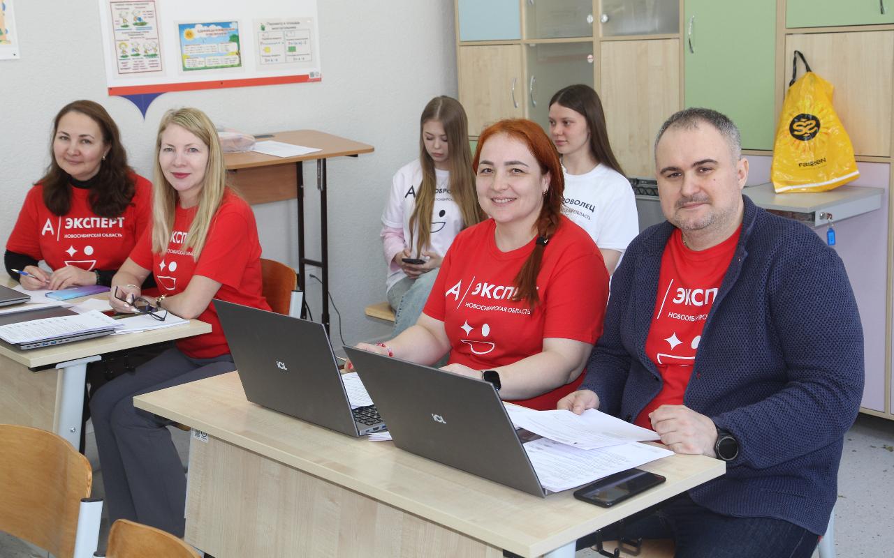 ФОТО к новости: Поверить в себя и раскрыть потенциал: в НГПУ стартовал чемпионат «Абилимпикс»