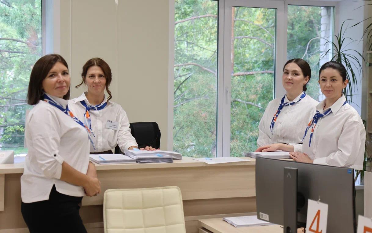 ФОТО к новости: «Единое окно» для решения студенческих вопросов: в НГПУ открылся МФЦ 