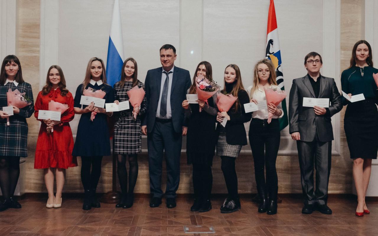 ФОТО к новости: НГПУ улучшил свои позиции в национальном рейтинге вузов