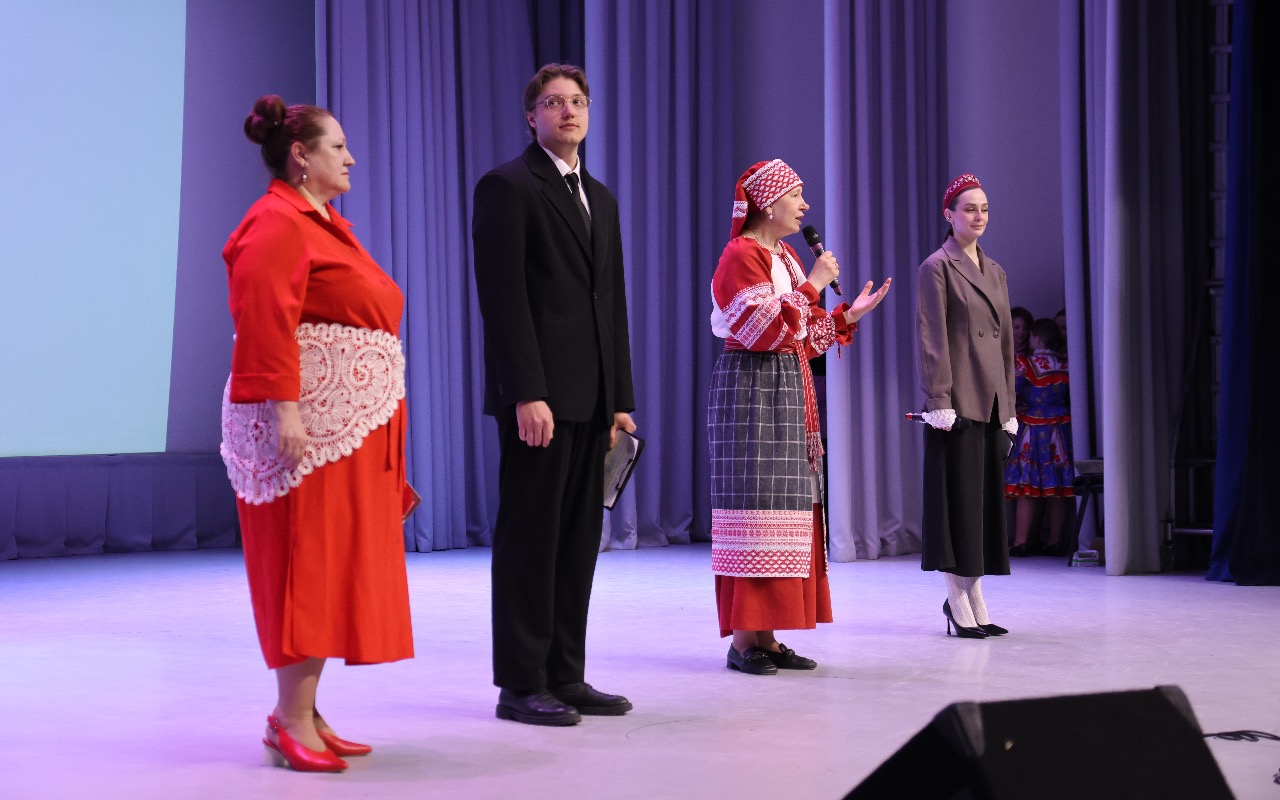 ФОТО к новости: В ИИГСО НГПУ прошёл Международный фестиваль восточных культур «Праздник весны: с Востока на Запад»