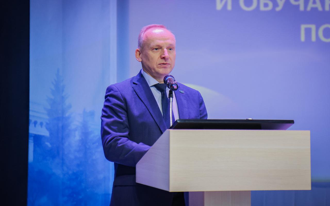 ФОТО к новости: Сергей Александрович Нелюбов избран ректором НГПУ