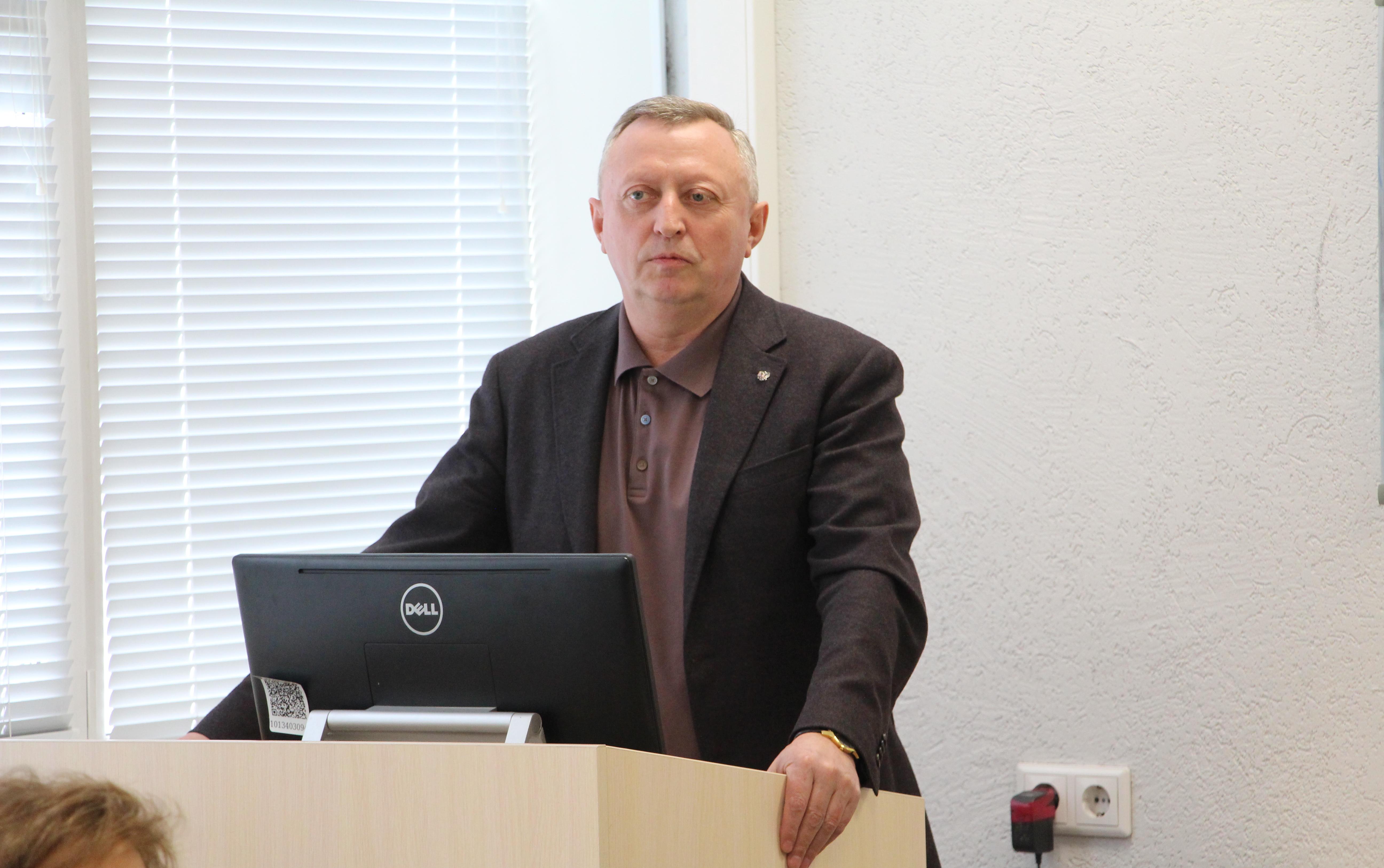 ФОТО к новости: Развитие Института филологии и медиакоммуникаций НГПУ: тесная взаимосвязь с университетом