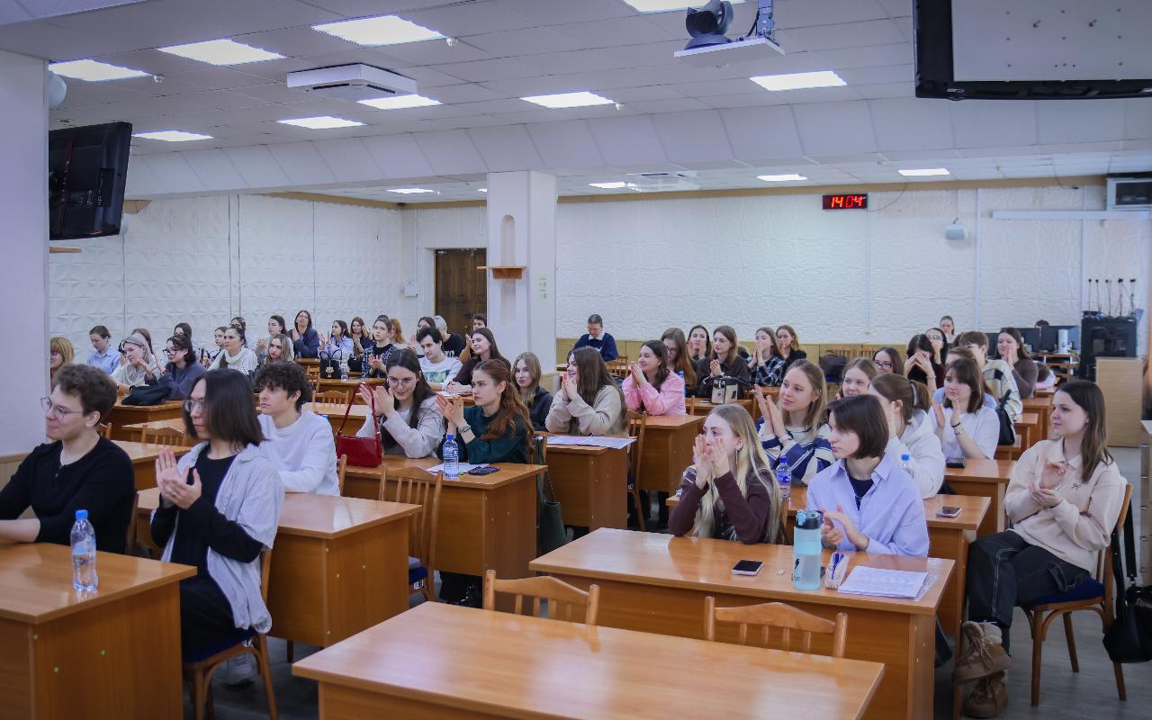 ФОТО к новости: В НГПУ прошёл финал V Всероссийского конкурса студенческих научных докладов