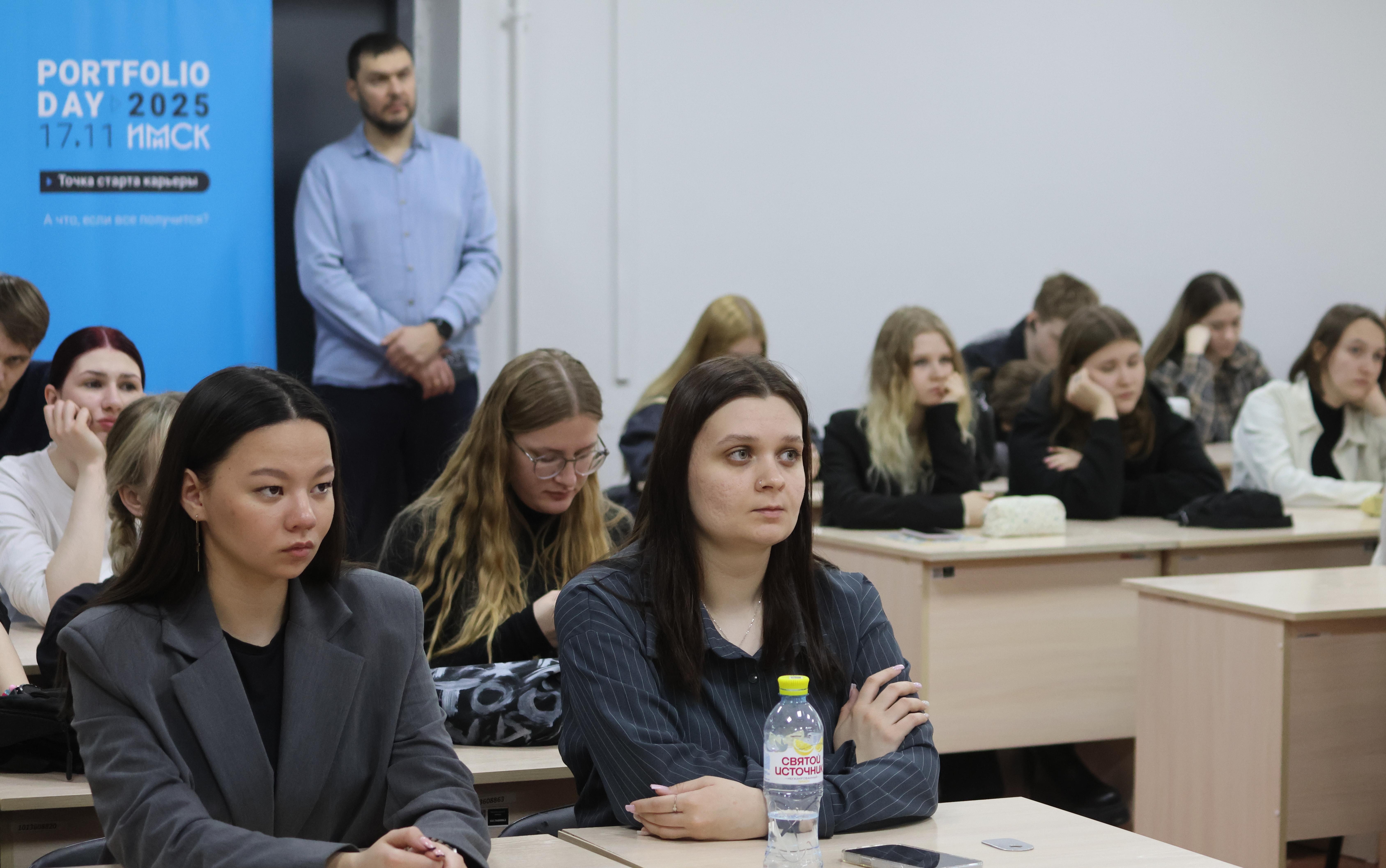 ФОТО к новости: «Разговоры о важном»: посвятить жизнь небу и Родине