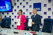 Подписание соглашений между мэрией Новосибирска и НГПУ о реализации проектов, направленных на укрепление здоровья и улучшение условий проживания молодых семей