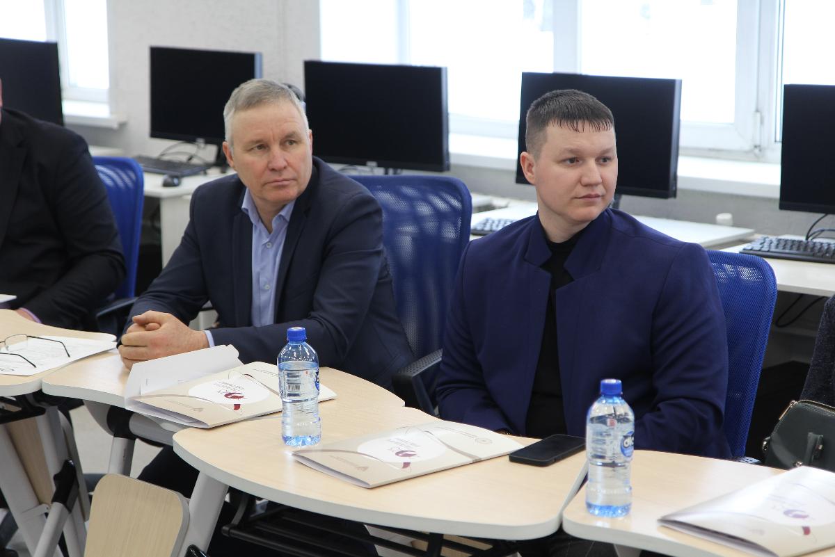 ФОТО к новости: Визит делегации Черепановского района: НГПУ укрепляет партнерство в сфере образования