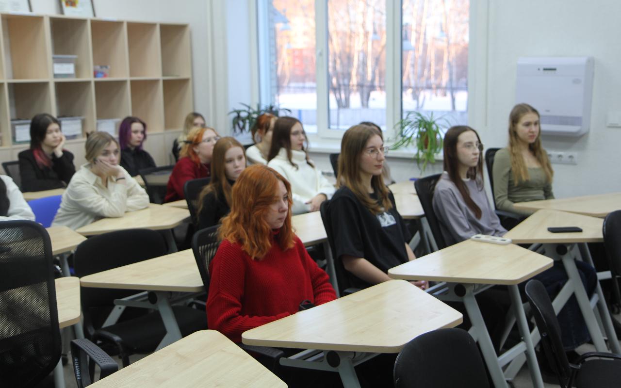 ФОТО к новости: «Хотим повысить квалификацию»: будущие коррекционные педагоги задумываются о получении высшего образования в НГПУ